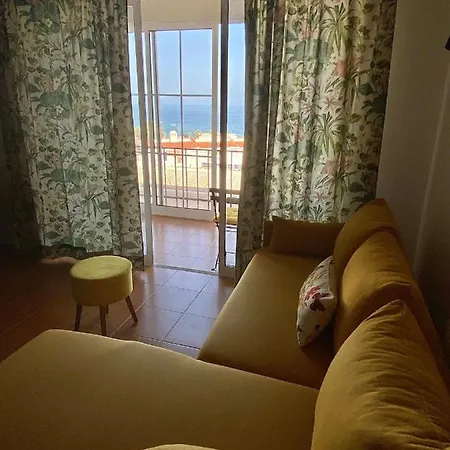 Girassol Apartment *